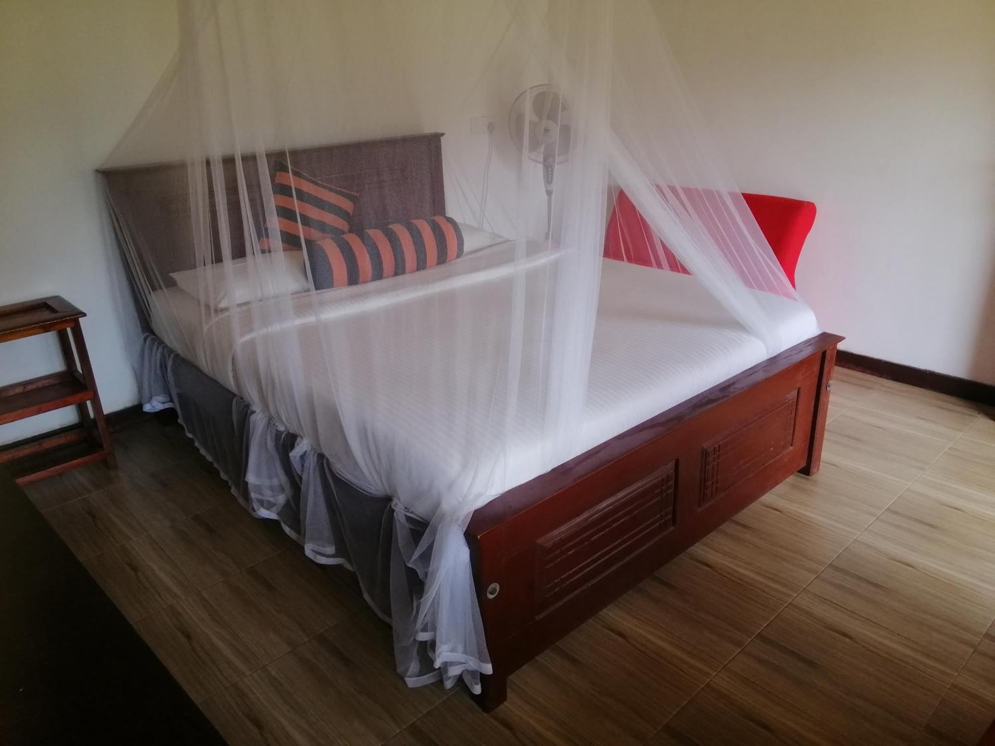 西普维欧山林小屋 埃拉 外观 照片